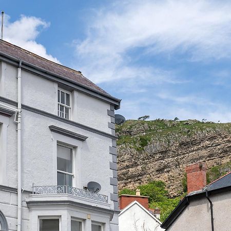 Abbey Road Boutique Holiday Apartment Llandudno Exterior photo